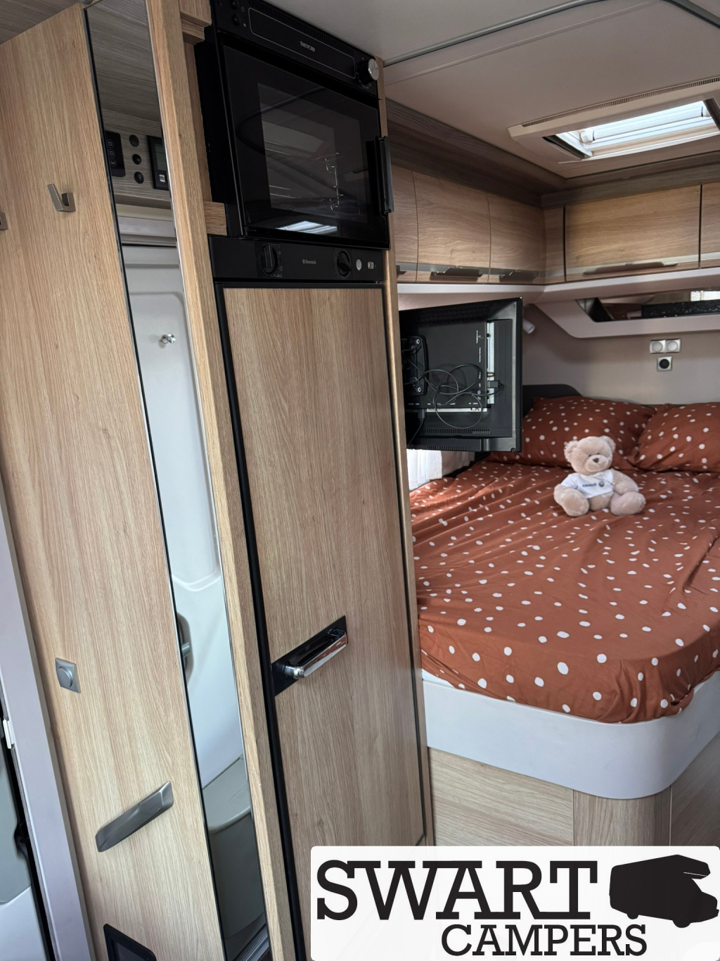 Knaus Sky TI 650 MF, Fransbed veel-opties foto: 15