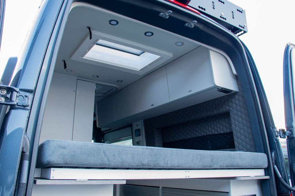 Mercedes Sprinter 319 CDI 4X4 foto: 38