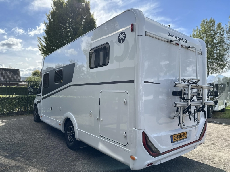 Sunlight T 68 Adventure Edition Dachklimaanlage, Backofen Foto: 5