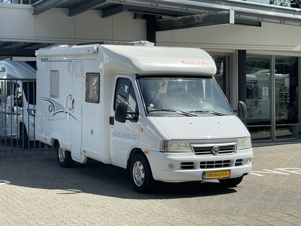 Dethleffs ADVANTAGE T5801 FRANSBED FACE TO FACE foto: 11