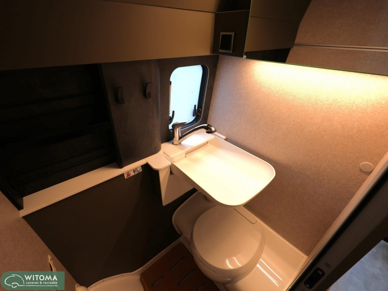 Hymer Grand Canyon S 600 4x4 4 Matic Off Grid  foto: 15