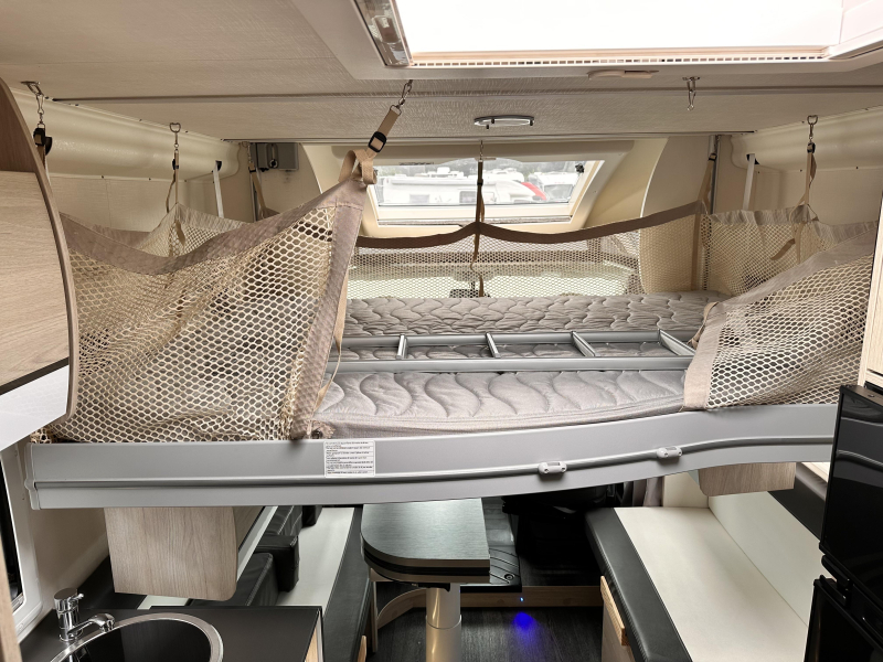 Chausson Special Edition 757  foto: 21
