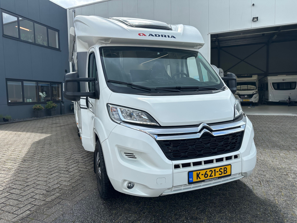 ADRIA CORAL 670 SL AXESS foto: 1