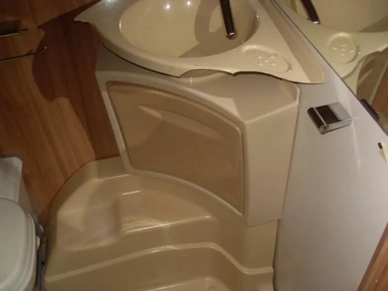 Caravelair Antares Luxe 400 Super licht gewicht kg778  foto: 15