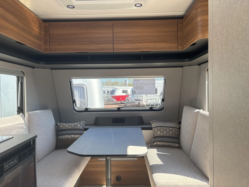 Eriba Novaline 465 Asmara Cinnamon Elegance  foto: 5