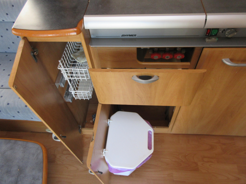 Eriba Nova 532 WITH AIR CONDITIONING AND MOVER photo: 11
