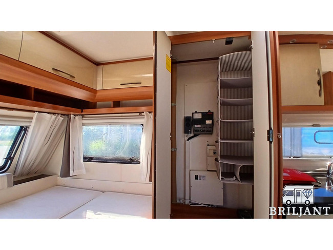 Hobby On tour 470 caravan.. stapelbedden/dwarsbed foto: 14