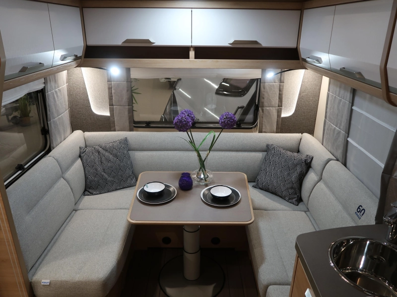 Knaus Sudwind 60 Years 450 FU  foto: 2