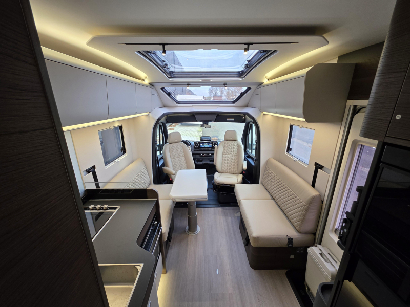 Adria Coral Supreme MB 670 DL  foto: 13
