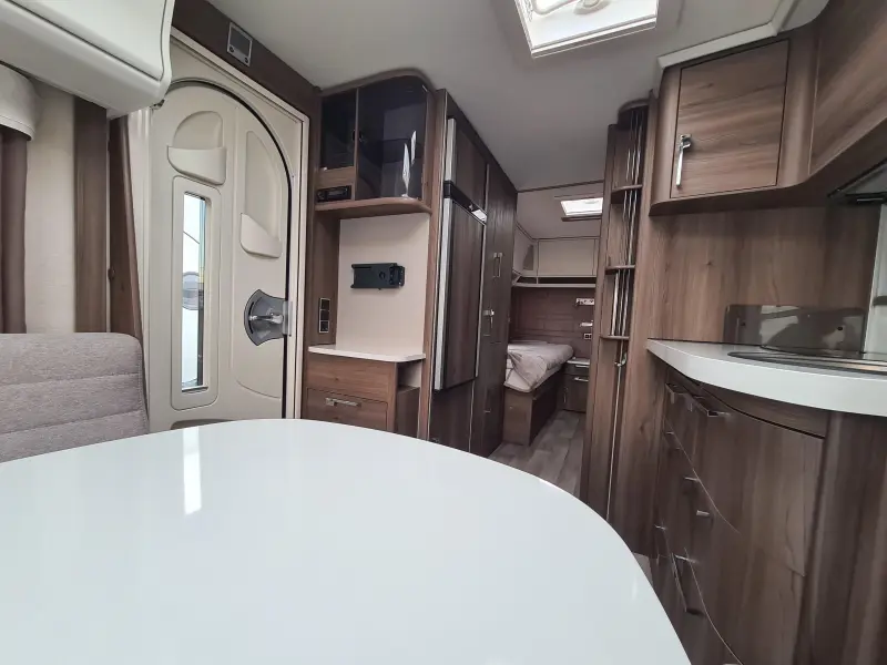 Kabe Ametist 560 GLE B2  foto: 9