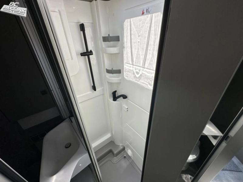 Hymer GT-S 600 XL Bed  foto: 14