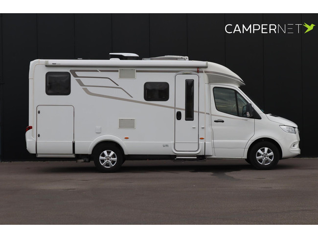 Hymer BMC-T 580 177hp Automatic | Single beds | LPG installation | Roof air conditioning | Solar panels | Hymer SLC Chassis | Bicycle rack | Bearlo photo: 3