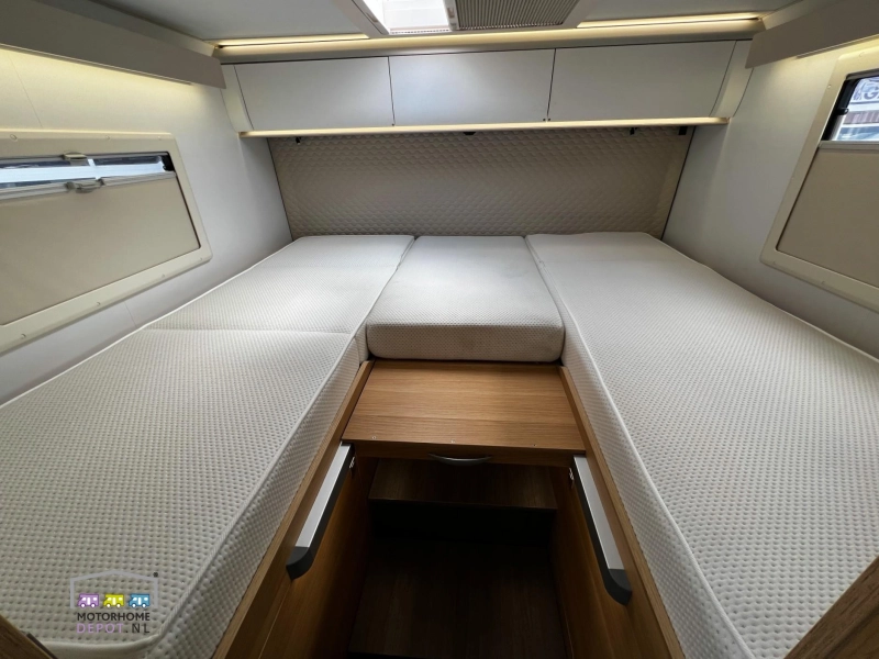 Adria Matrix 670 DL Eerste eigenaar!  foto: 8