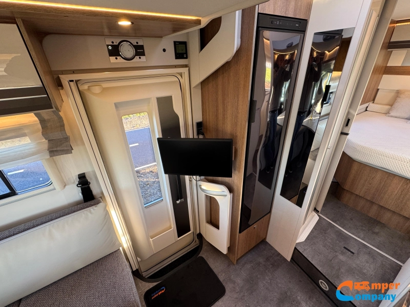 Dethleffs Trend T 7057 DBL Queensbed / Truma Combi E  foto: 13