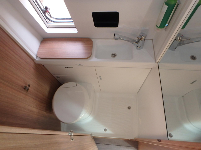 Weinsberg CaraBus 600 MQ  foto: 21