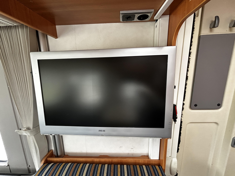 Hymer Exsis 562 Enkele-bedden/2009/Airco!  foto: 24
