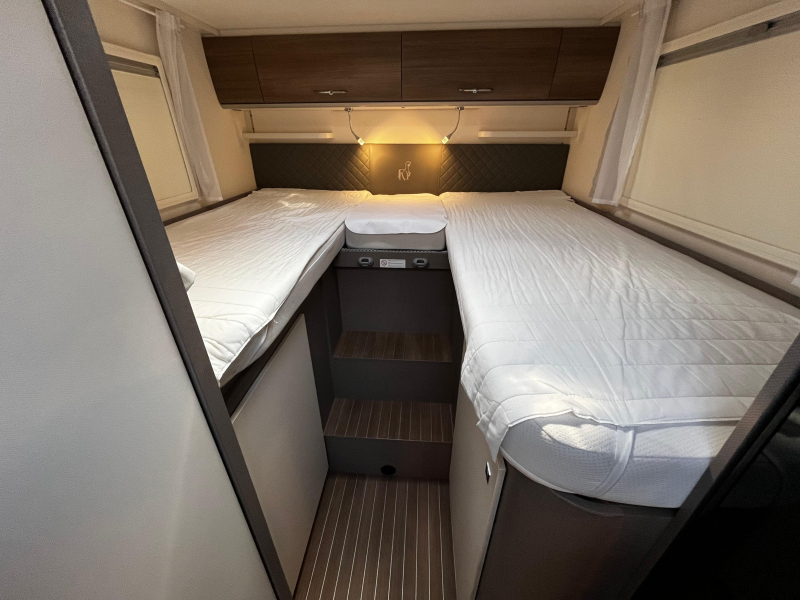 Etrusco T 7300 SB Camper, 4 persoons  foto: 11