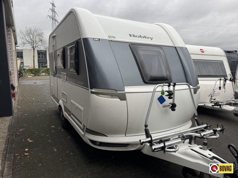 Hobby On Tour 390 SF airco / mover 