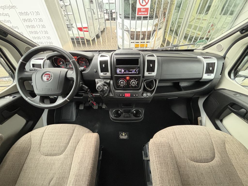 Bürstner City Car 540 DWARSBED 5.40M COMPACT! TREKHAAK EURO6 foto: 14