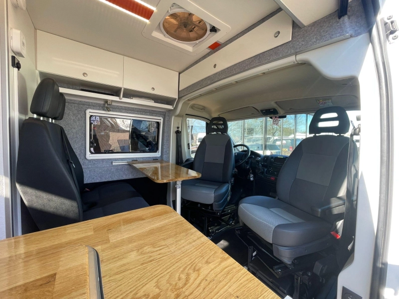 VANTourer 630 L Single Beds Airco 2021 photo: 10