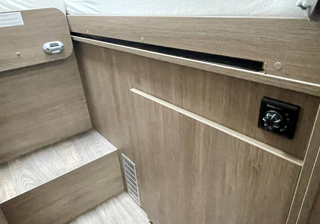 Carado V337 Carado V337 foto: 5