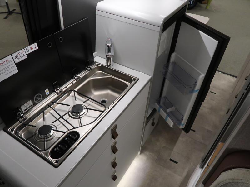 Hymer Yellowstone 601 AUTOM HEAVY CHASSIS!!  foto: 13