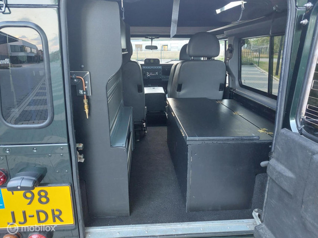 Land Rover DEFENDER Camperkenteken! 4pers Inruil mogelijk foto: 16