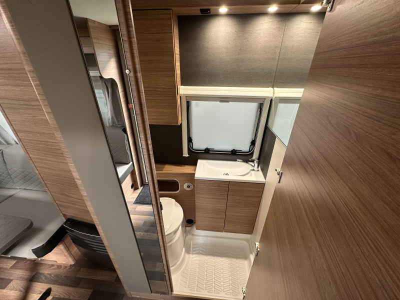 Weinsberg CaraOne Edition HOT 480 EU vloerverwarming | A69  foto: 13