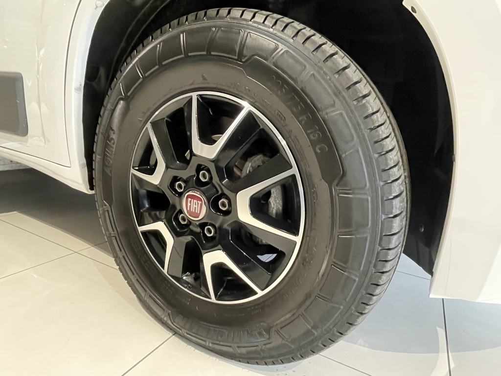 Knaus Boxstar 600 MQ QUERBETT EURO 6 5.99M BEARLOCK Foto: 15