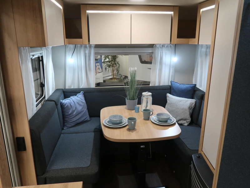 Knaus Sport 500 EU !! BED VAN 210CM LANG !!!  foto: 9