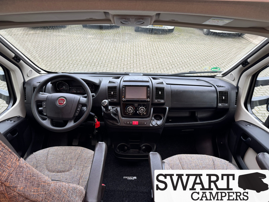 Knaus Sky TI 700 MEG, Enkele bedden 150 pk foto: 8