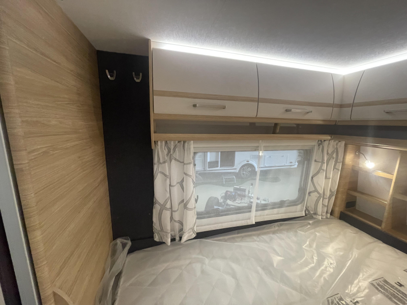 Fendt Bianco Selection 465 SFB +1700 kg+ €2000 korting  foto: 11