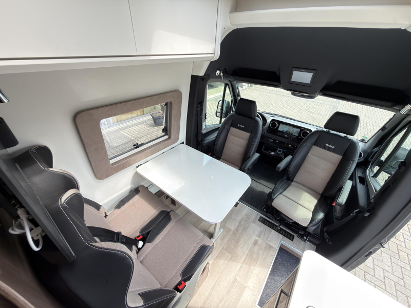 Kabe Travel Master Van 4x4 Enkele bedden  foto: 1