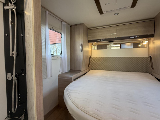 RAPIDO 686 F Euro6 Queensbed 2X Airco Zonnepaneel Luifel Fietsenrek foto: 19