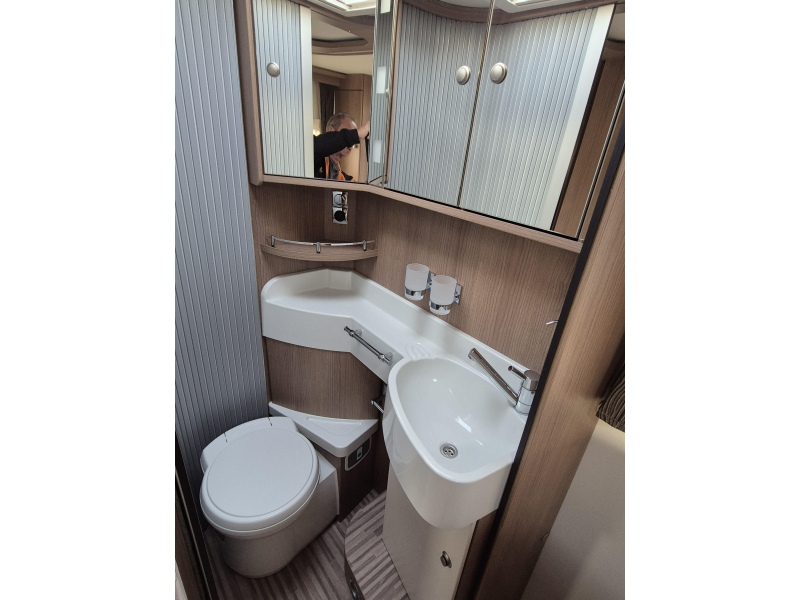Malibu Compact AUTOMAAT 130PK 1e eig NW  foto: 16
