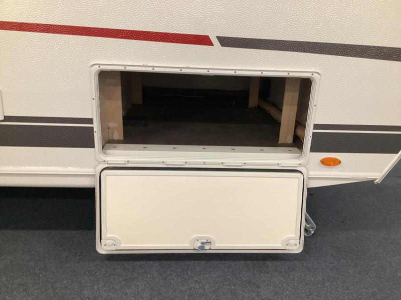 Dethleffs C'Joy Active 480 QLK stapelbed  foto: 17