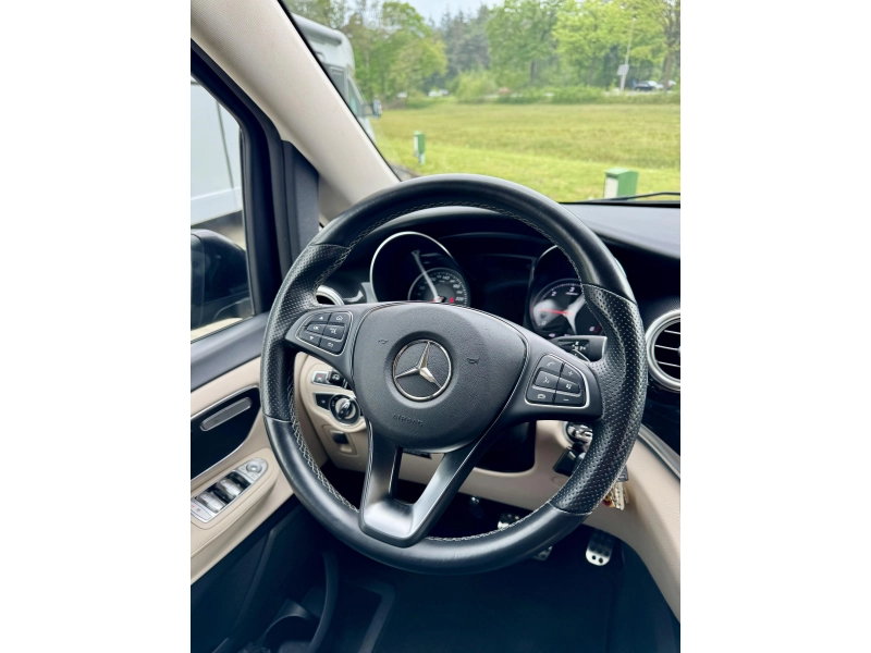 Mercedes-Benz V-Class Marco Polo 220 photo: 17