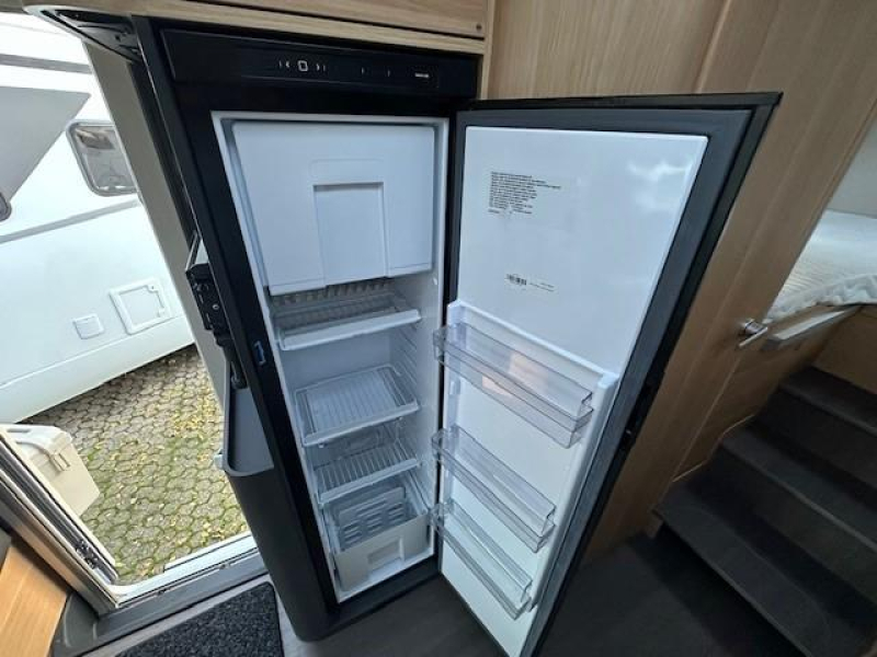 Adria Matrix Axess 650 SL - NIEUWSTAAT - HEFBED  foto: 13