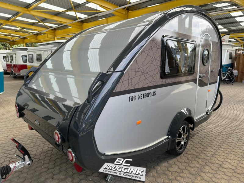 T@B 320 METROPOLIS  foto: 1