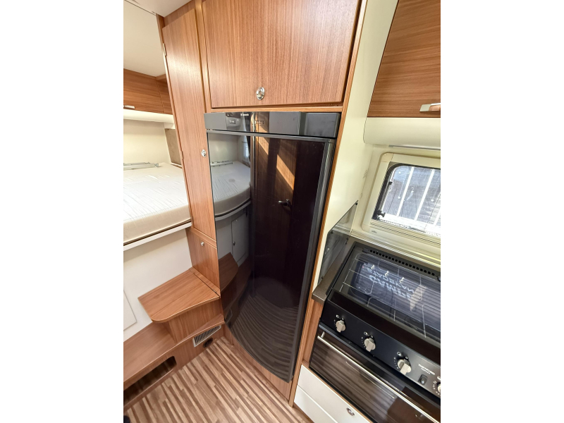 Adria Matrix 680 SP Ruime zit!  foto: 15