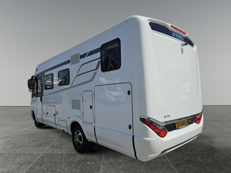 Hymer B674 SL foto: 1