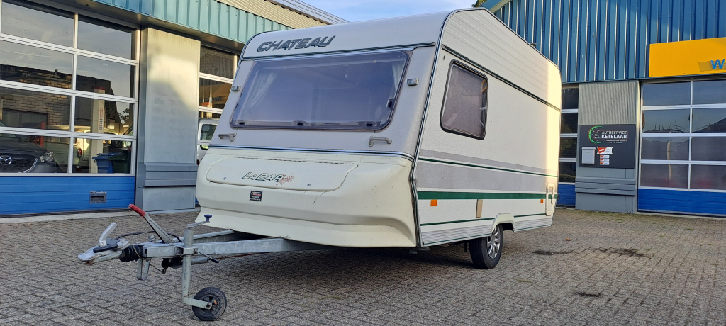 CHATEAU LaCar, Met Voortent! foto: 2