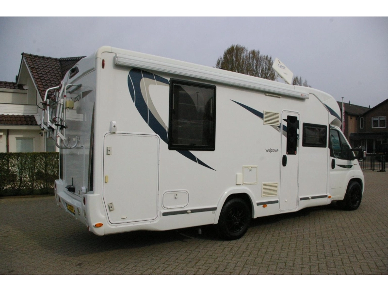 Chausson Welcome 738 XLB Queensbed, Hefbed, Garage  foto: 1