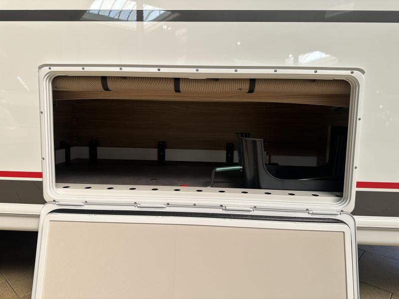 Dethleffs Nomad 460 EL vloerverwarming | A69  foto: 6