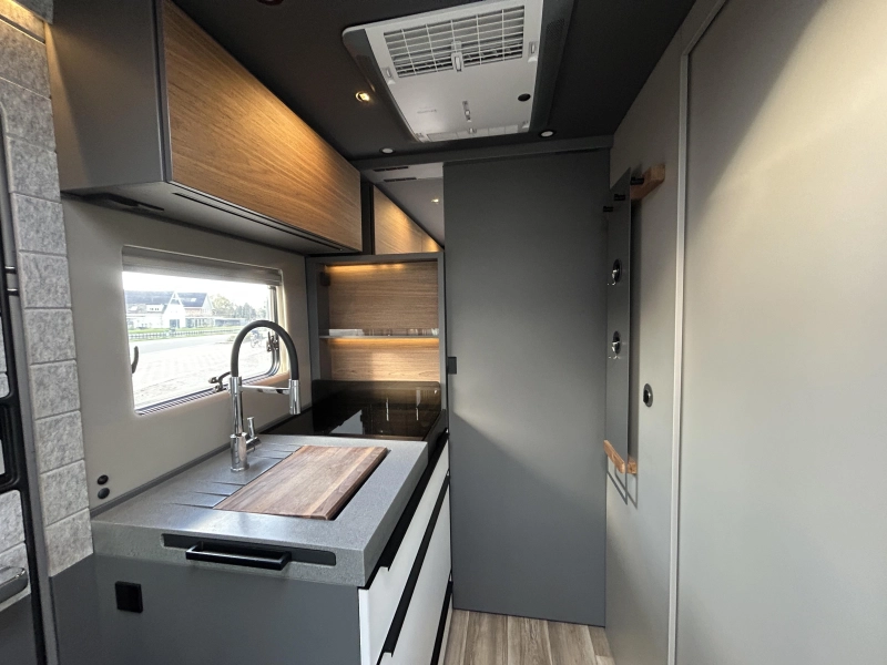 Niesmann+Bischoff Ismove 7.3 F Sehr komplette Ausf&uuml;hrung Foto: 9