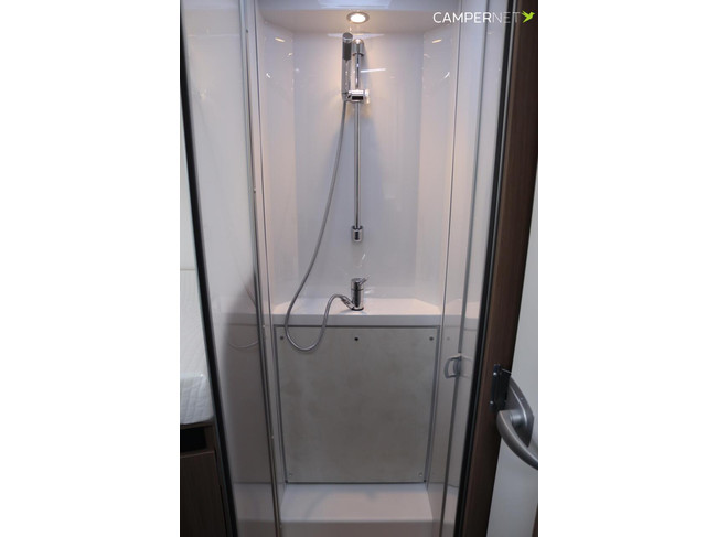 Carado I447 140hp Automatic | Single beds 215cm! | Drop-down bed | Pro + package | Fiat 10'' multimedia system | Oven | Reversing camera | N photo: 22