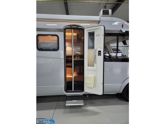 Hymer BMC-I 580 * Automaat 177pk* Vol opties* Levelsyteem foto: 1