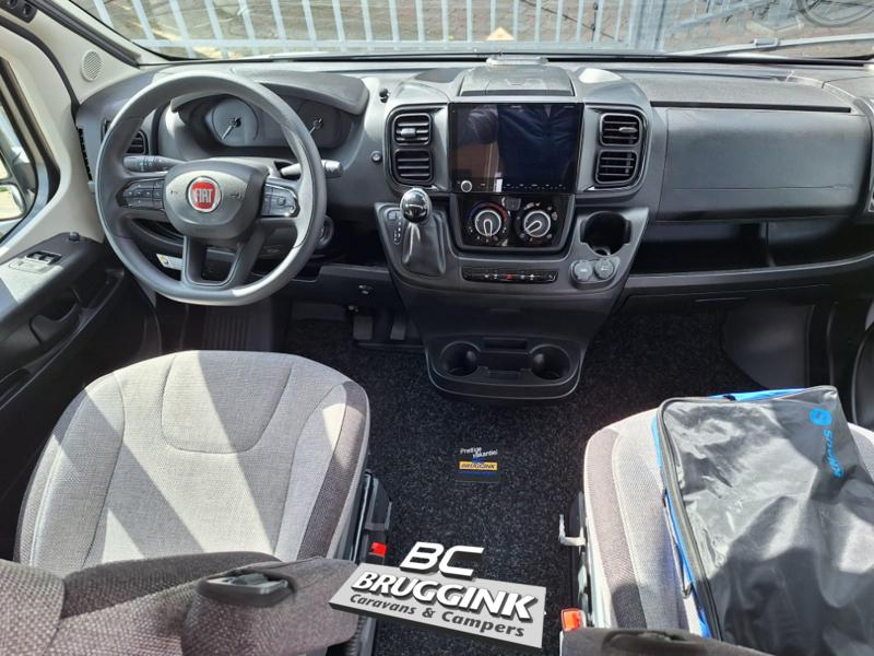 Knaus Boxlife 630 ME ENKELBED AUTOMAAT 11000KM  foto: 3