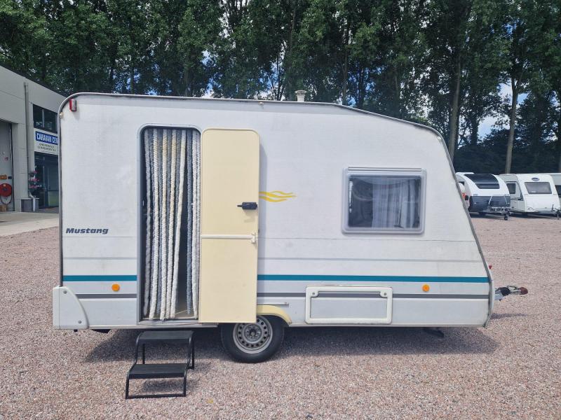 Knaus Mustang 350 + BOVAG-2024 + luifel  foto: 5