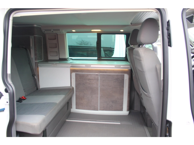 Volkswagen California Ocean T6.1 foto: 15